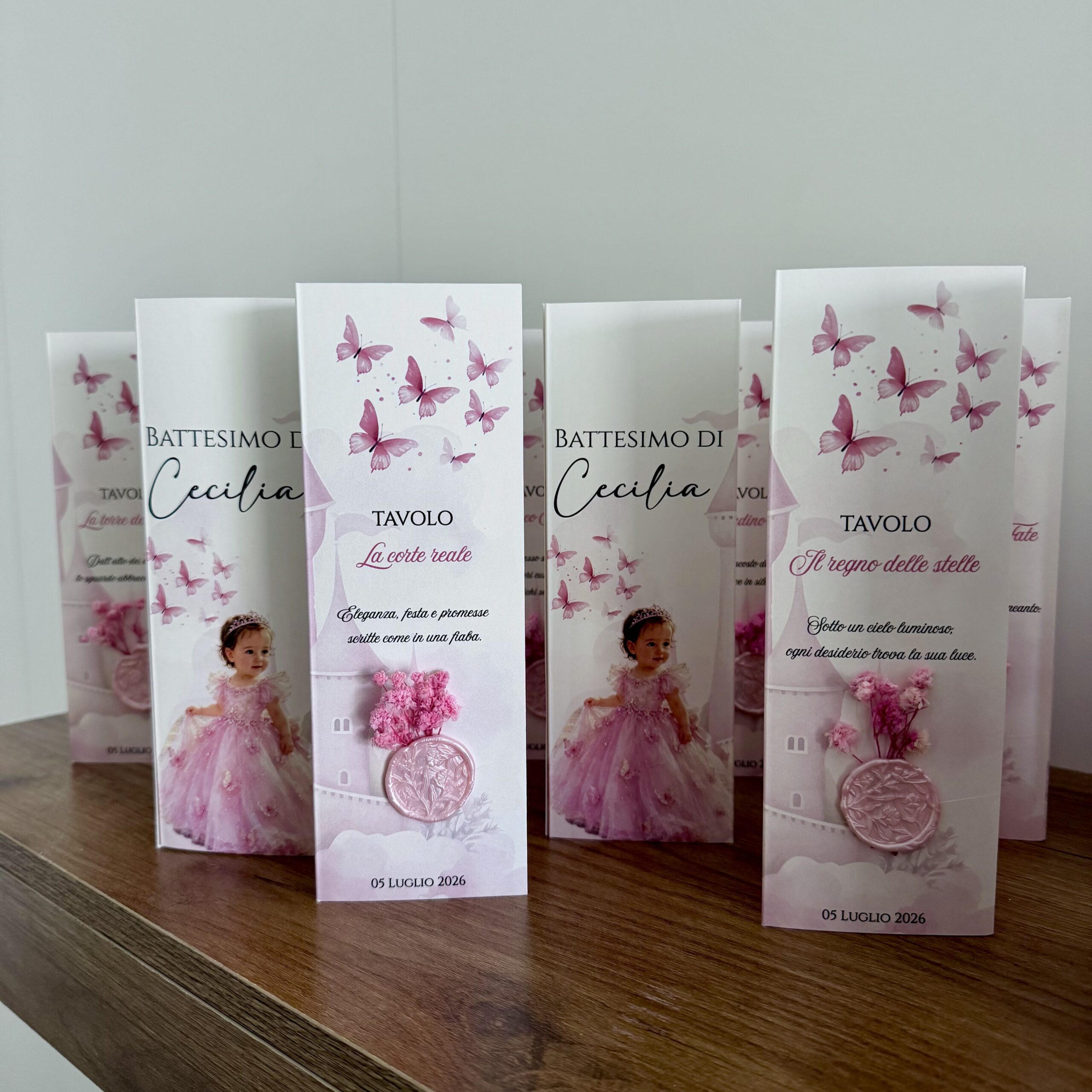 Segnatavolo a cilindro tre facciate principessa rosa