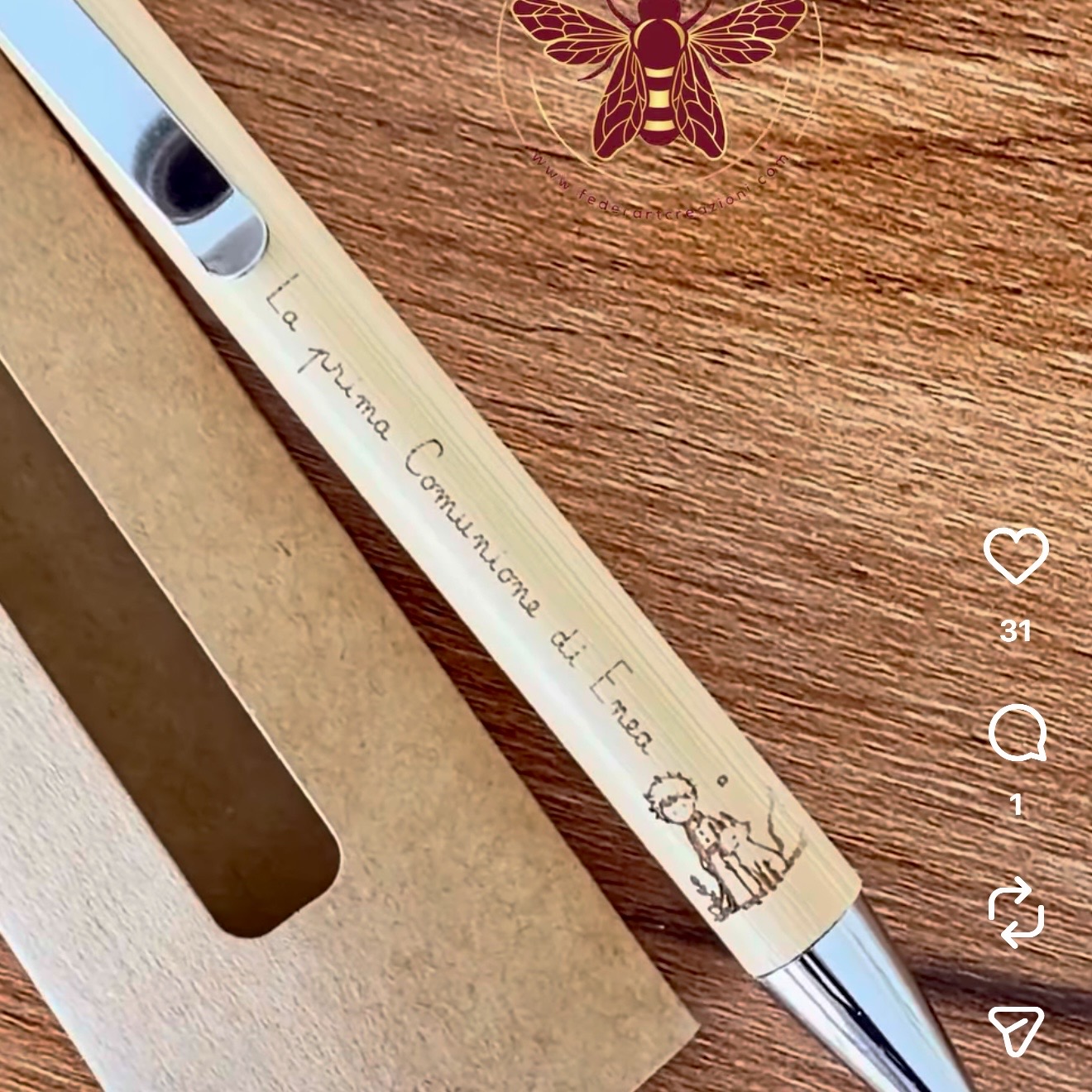biro in legno incisa
