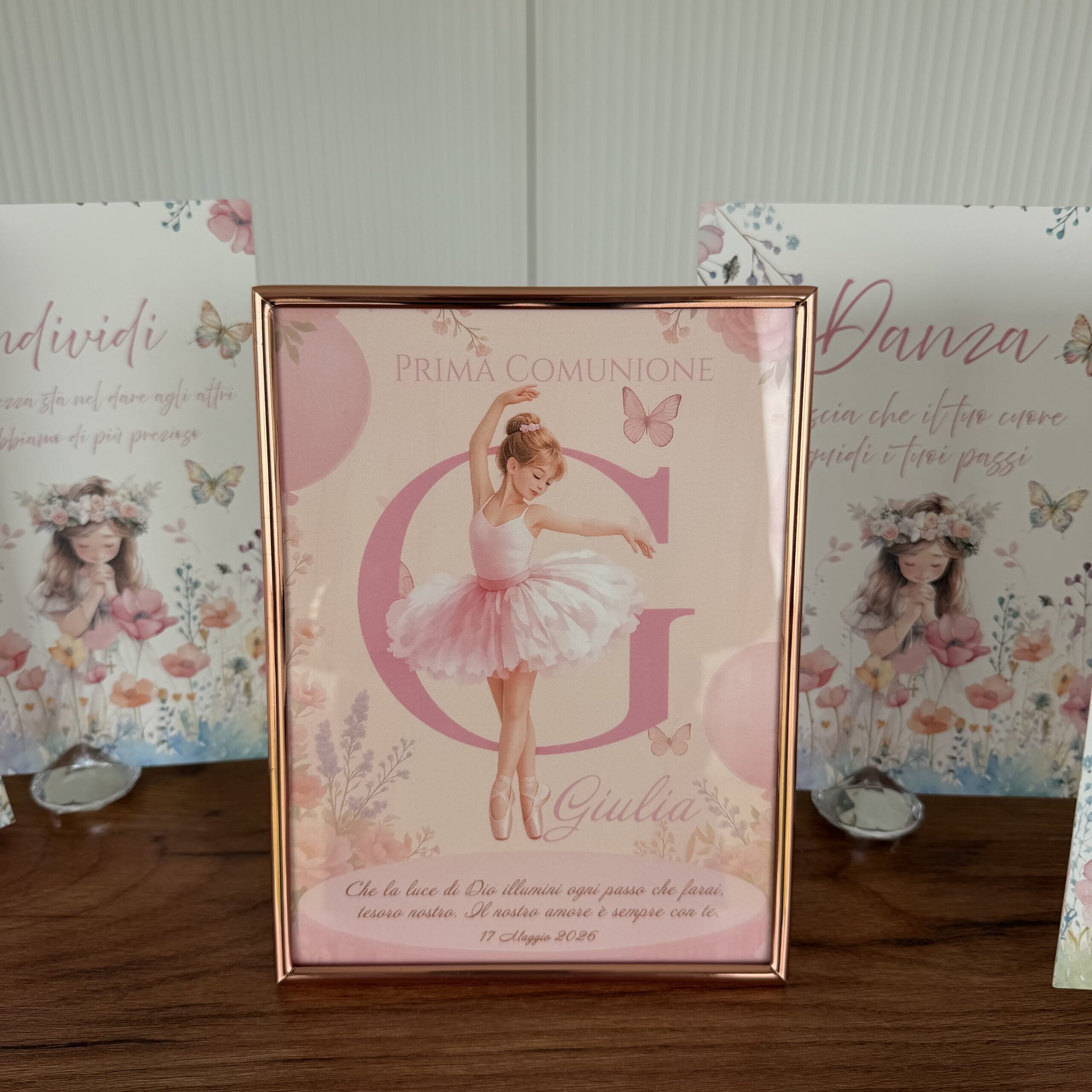Quadro Prima Comunione personalizzato con nome e iniziale ballerina rosa