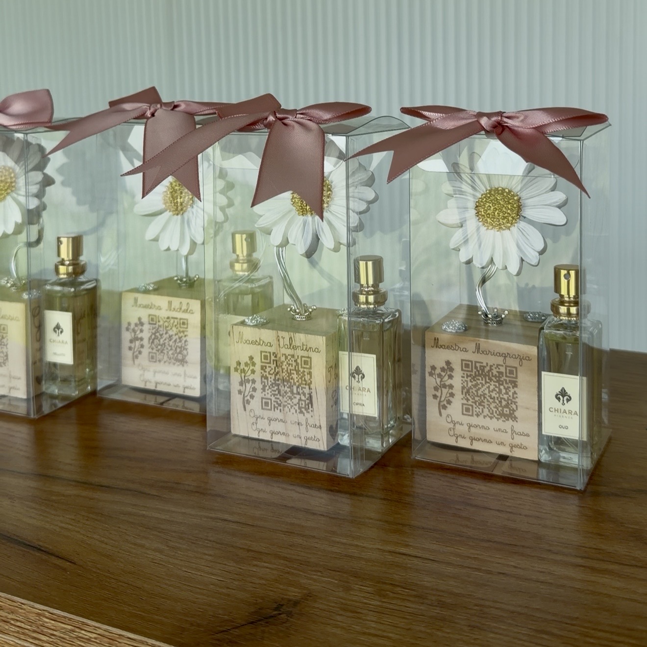 Magneti regalo personalizzati con QR code e messaggi giornalieri motivazionali
