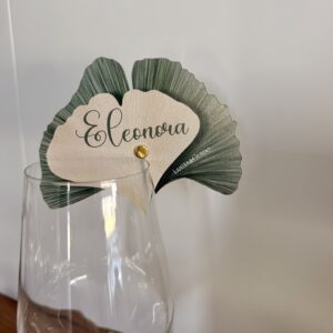 Segnaposto Foglia di Ginkgo con Nome Calligrafico — Personalizzato per Matrimonio
